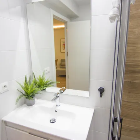 Apartament Rentalsevilla Virgen De Todos Santos Ii *